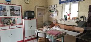 Casa in centru cu potential deosebit - imagine 5