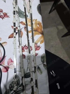 barete led ambilight  3104 313 65626 +2 3104 313 65734   de pe tv Philips 46pfl9707s