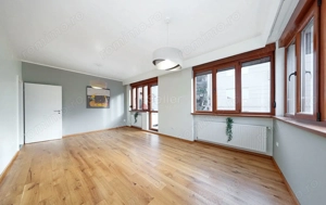 Apartament deosebit intr-o  vila  situata pe Dealul Cetății - imagine 9