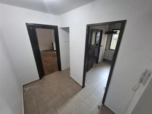 3 cam zona Ghe. Lazar vedere 2 parti centrala pe gaz - imagine 3