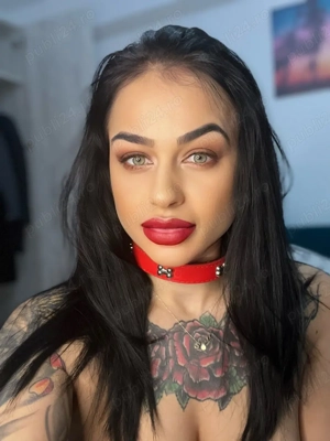 ofer show pe whatsapp , sexting ,