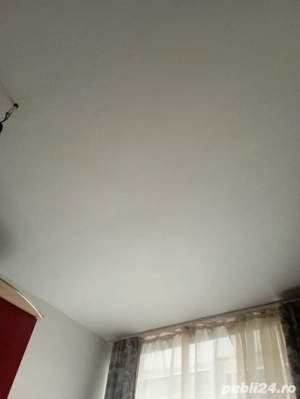 Finisaje interioare exterioare de tencuiala glet fin tinci lavabil pardoseala spaleți geamuri uși 