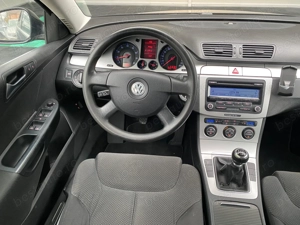 Volkswagen Passat Variant 1.8 Benzina 160 CP 2009 - imagine 9