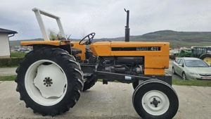 Tractor Renault 421 - imagine 2