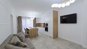 Apartament 2 camere de închiriat, cart. Luceafărul