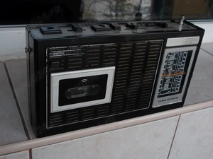 Radio casetofon GRUNDIG C 2800 Automatic mono,vintage 1976 Germany - imagine 3