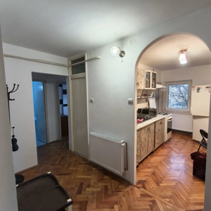 Apartament 3 camere.decomandat  Girocului 