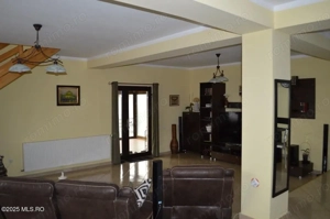 Glambocu - Bascov, Casa constructie 2008, teren 1066 mp - imagine 13