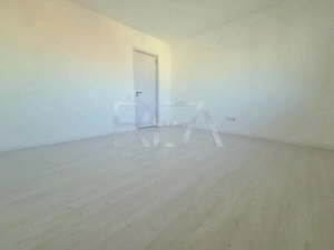 Apartament cu 4 camere în zona Trapezului 