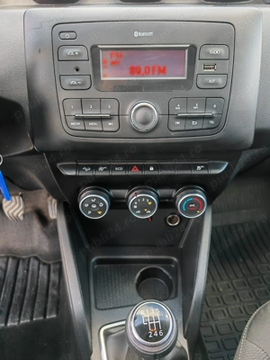 Dacia Duster 1.5 dCI 4x4 - imagine 11