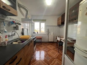 Bucovina 2 camere semidecomandat 2 balcoane CT,AC,58 mp utili - imagine 3