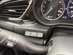 Opel Insignia 2.0 D   174 Cp   Cutie de viteze automata - imagine 12