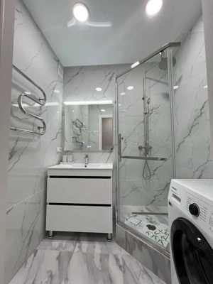 Apartament cu 2 camere de inchiriat in zona Tractorul - imagine 5