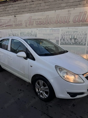 Vând Opel Corsa   an 2008   1.4 benzină