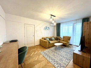Apartament spațios cu 2 camere | Ion Dragalina - imagine 3