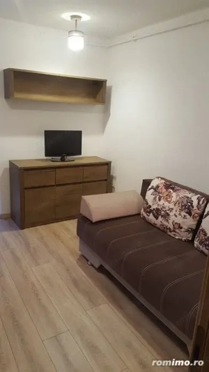 Garsoniera zona Andronache  - imagine 2