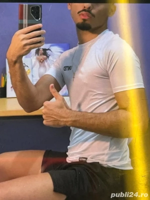 nou in oras !baiat care indeplineste fantezii