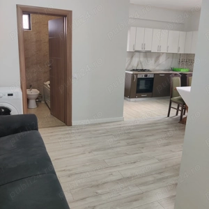 Inchiriez apartament cu 3 camere zona IOSIA