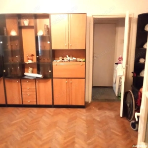 2 cam etaj 2 bloc izolat zona Iosefin