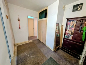 Apartament 4 camere decomandat 80mp 2 băi + balcon de renovat parter Rond Vechi - imagine 13