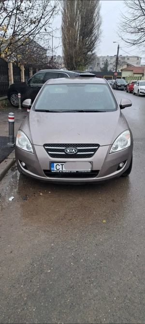 Kia cee'd 2009 diesel  - imagine 4