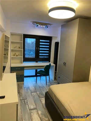 Tur 3D!  Rezidenta - LUX Space -  in Centru Civic Brasov. - imagine 7