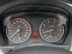 BMW Seria 3 2010 318i - imagine 9