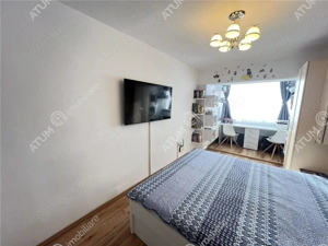 Apartament 3 camere mobilate utilate 2 bai pivnita zona Turnisor Sibiu - imagine 5