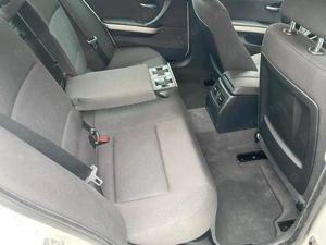 BMW Seria 3 2010 318i - imagine 19