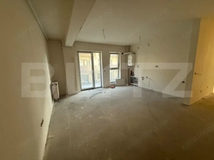 Apartament 2 camere, etaj 1 din 3, zona Porii