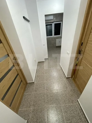 Garsoniera decomandata, 35 mp, Alexandru Obregia  - imagine 8