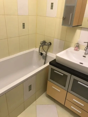 De inchiriat apartament cu o camera in zona Spitalului Judetean - imagine 2