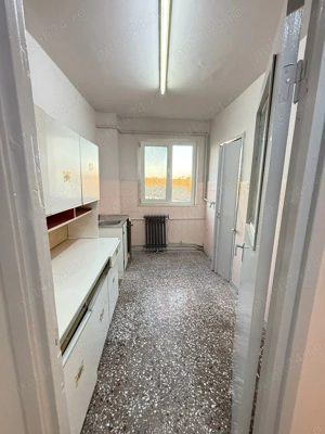 Aartament 3 camere - imagine 3