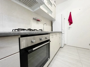 Apartament 2 camere, decomandat,48mp utili+4mp balcon, etaj 1/3-Giroc - imagine 7