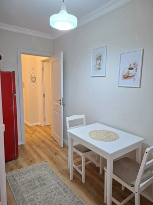 Garsoniera spre închiriere 