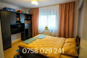 Apartament spațios cu 4 camere în Lupeni   deal pentru locuit sau vacanță - imagine 8