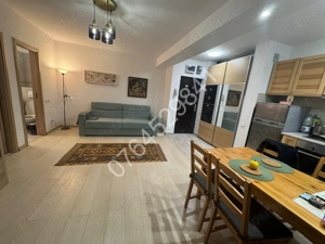 Inchiriez apt. ULTRACENTRAL 2 camere zona Universitate, Bd. Nicolae Balcescu, la 5 minute metrou.