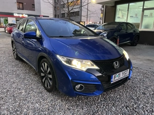 Honda Civic Tourer 1.8 i-VTEC MT Elegance Winter Pack - imagine 4