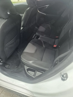 Vânzări auto  - imagine 2