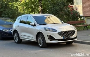 Vând Ford Kuga Vignale Hybrid 2023
