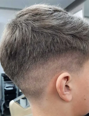 Ofer tunsori bărbați copii la preț foarte mic 