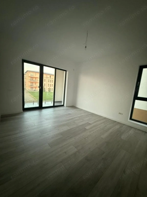 Apartament 2 camere LUX, 43 mp utili, zonă Hotel IQ - imagine 3