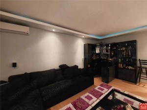 Apartament cu acces stradal pentru cabinet sau birou - imagine 2