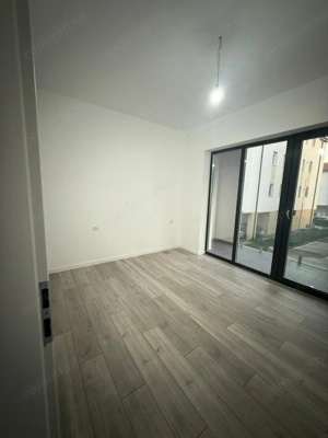 Apartamente LUX cu 2 camere la cateva minute de hotel IQ - imagine 4