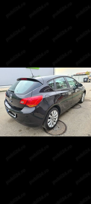 Opel Astra J 2010, 1.6 benzina E5 - imagine 2