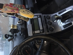Vând passat b6, din 2007,cutie automată, mașina este funcțională, nu pot oferi fiscal - imagine 3