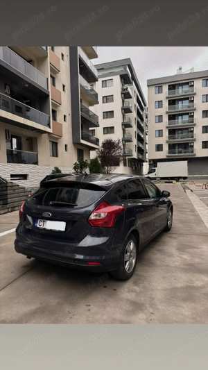 Vând Ford focus MK 3 motor 1.6 TDCI an 2012 - imagine 4