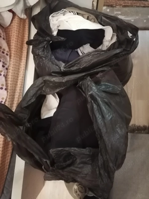 Donez haine adulti doi saci 