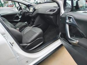 Peugeot 2008 PureTech 130 GPF Stop&Start Allure - imagine 13