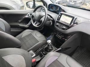 Peugeot 2008 PureTech 130 GPF Stop&Start Allure - imagine 14